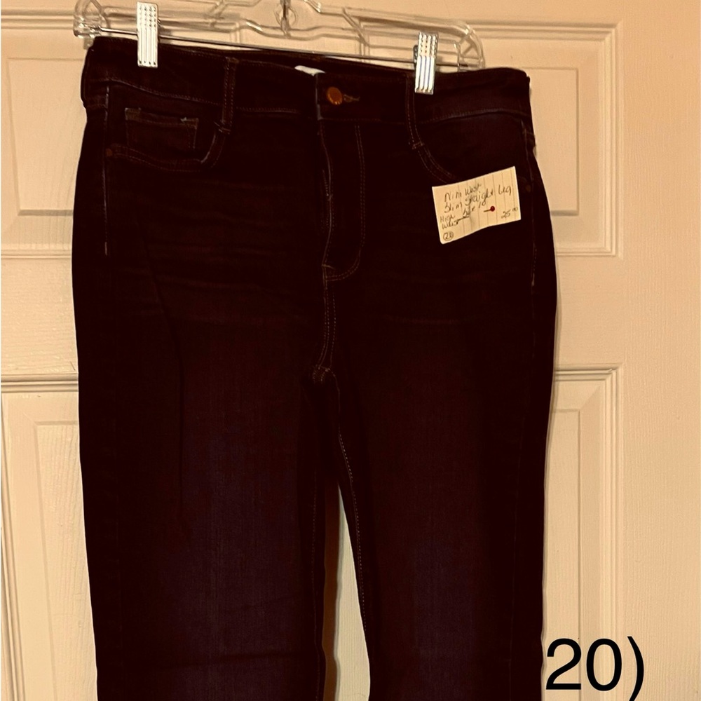 NINE WEST SLIMMING STRAIGHT LEG
SIZE 10